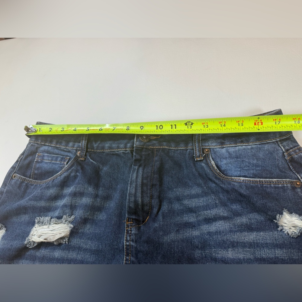 Ashley Stewart factory Distressed Asymmetrical dark blue Denim Skirt 16 (bin W) - Picture 4 of 8